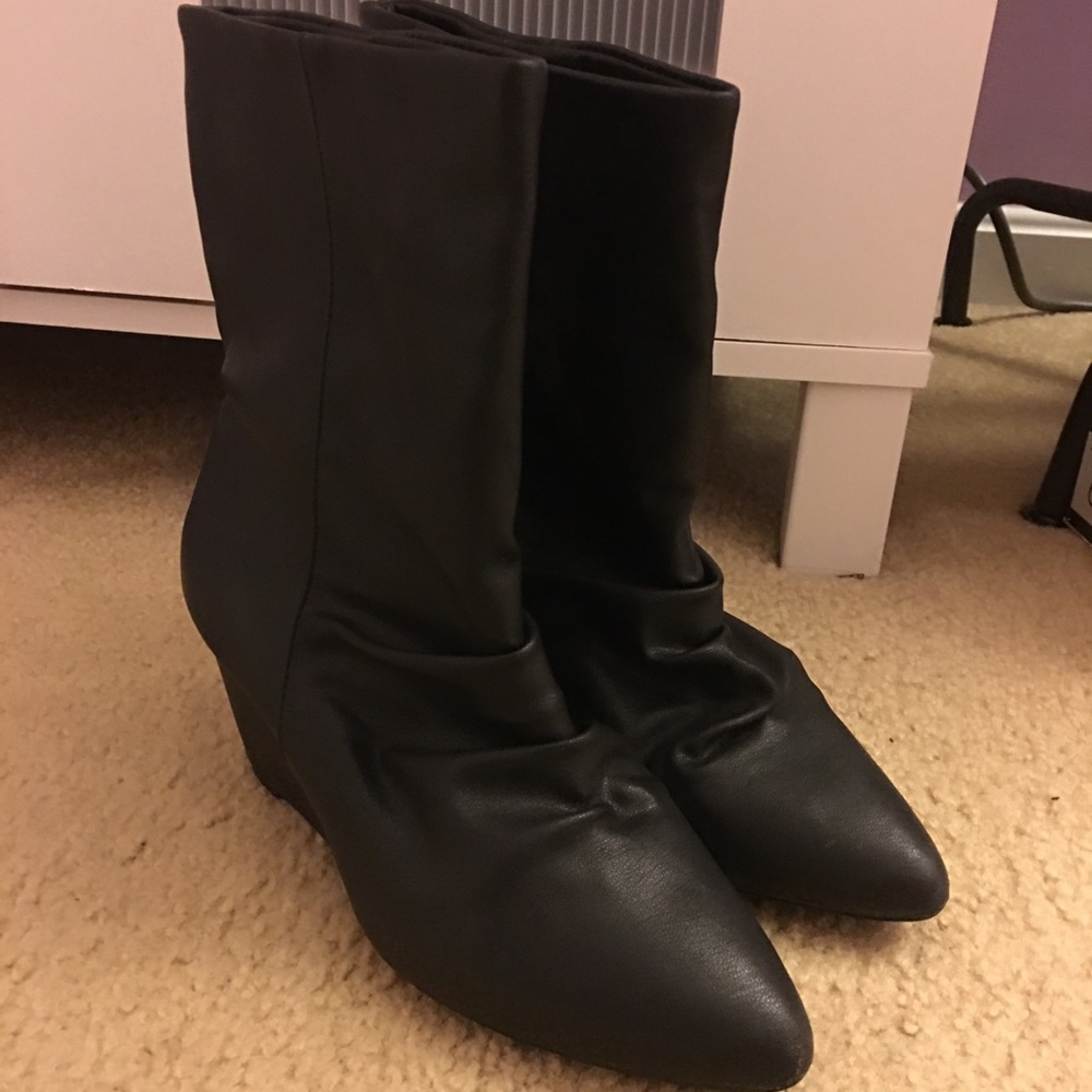 express black leather wedge boots
